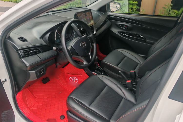 Used Toyota YARiS L Zhi Xiang 2021 1.5L CVT Luxury Edition Interior 6