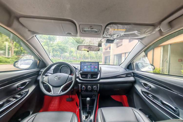 Used Toyota YARiS L Zhi Xiang 2021 1.5L CVT Luxury Edition Interior 8