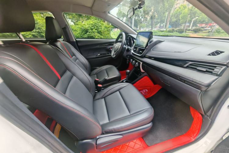 Used Toyota YARiS L Zhi Xiang 2021 1.5L CVT Luxury Edition Interior 9