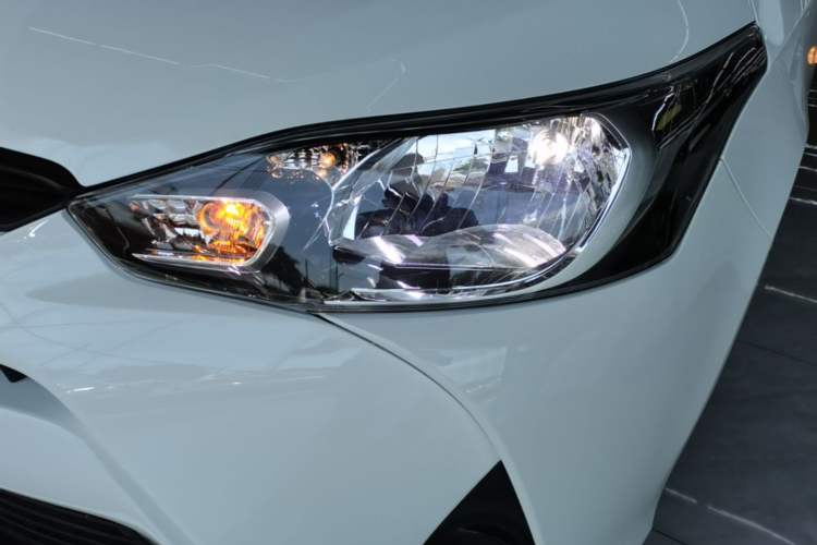 Used Toyota YARiS L Zhi Xiang 2021 1.5L CVT Leading Edition Left Front Headlight