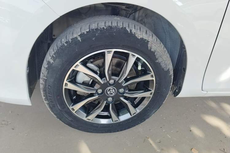 Used Toyota YARiS L Zhi Xiang 2021 1.5L CVT Leading Edition Left Front Wheel Hub