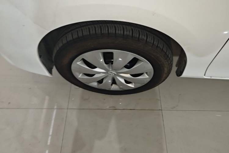 Used Toyota YARiS L Zhi Xiang 2021 1.5L CVT Leading Edition Left Front Wheel Hub