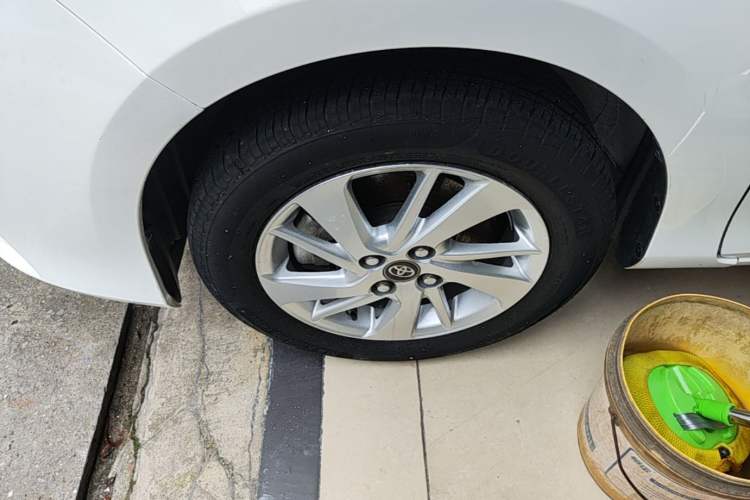 Used Toyota YARiS L Zhi Xiang 2021 1.5L CVT Leading Edition Left Front Wheel Hub