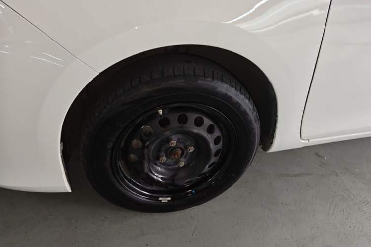 Used Toyota YARiS L Zhi Xiang 2021 1.5L CVT Leading Edition Left Front Wheel Hub