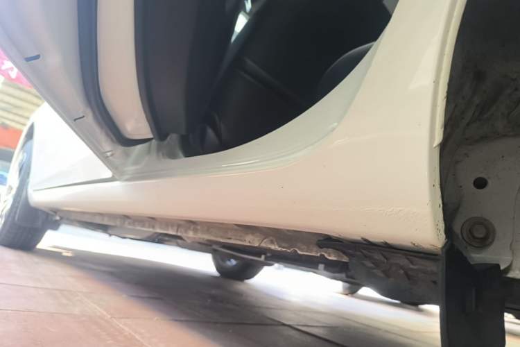 Used Toyota YARiS L Zhi Xiang 2021 1.5L CVT Leading Edition Left Side Sill