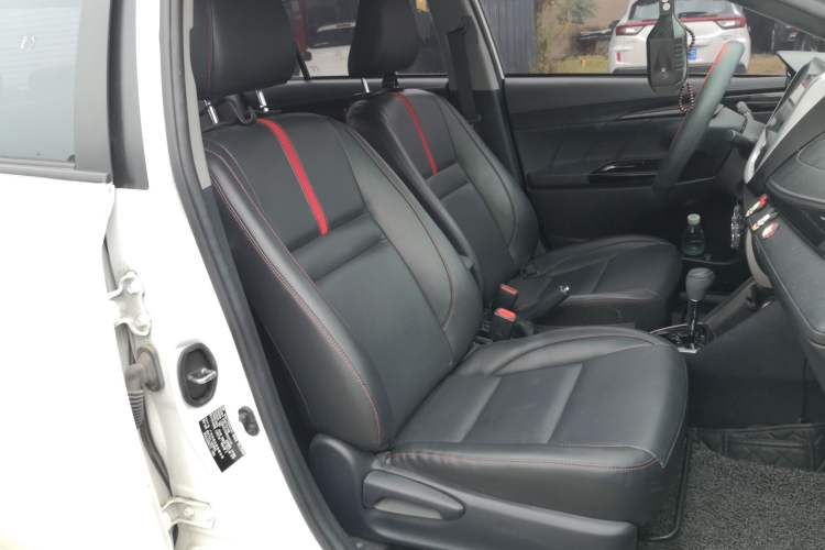 Used Toyota YARiS L Zhi Xiang 2021 1.5L CVT Luxury Edition Right Front Seat