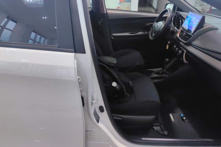 Used Toyota YARiS L Zhi Xiang 2021 1.5L CVT Leading Edition Right Front Seat