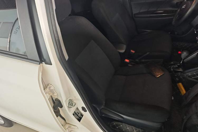 Used Toyota YARiS L Zhi Xiang 2021 1.5L CVT Leading Edition Right Front Seat