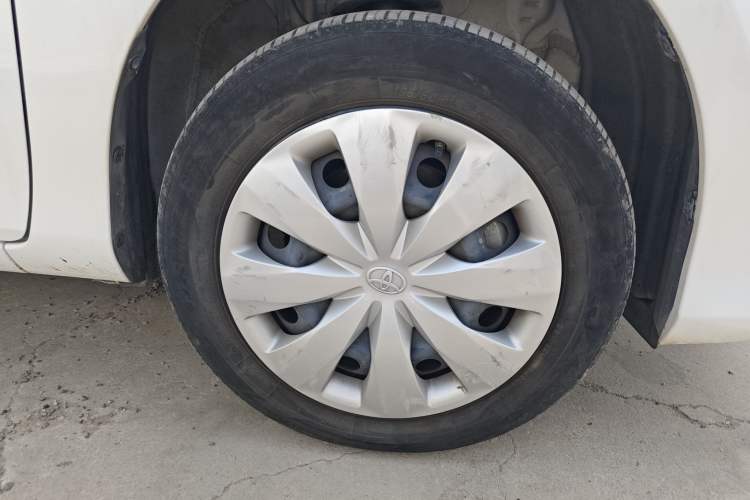 Used Toyota YARiS L Zhi Xiang 2021 1.5L CVT Leading Edition Right Front Wheel Hub
