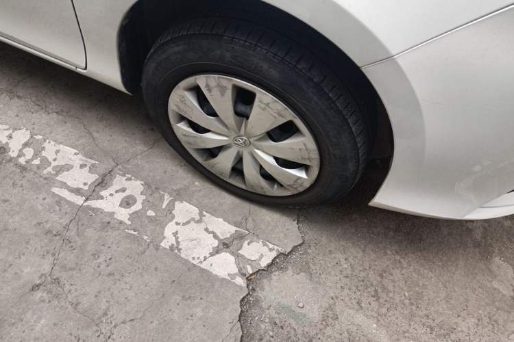 Used Toyota YARiS L Zhi Xiang 2021 1.5L CVT Leading Edition Right Front Wheel Hub
