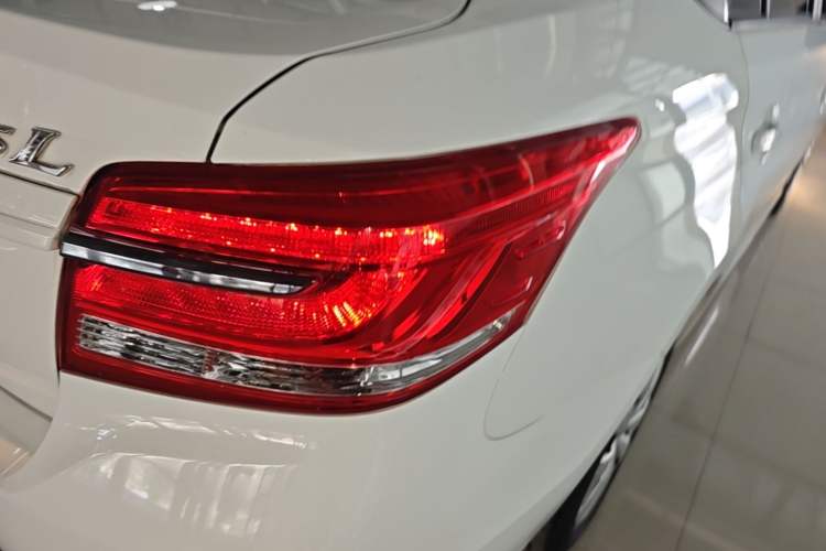 Used Toyota YARiS L Zhi Xiang 2021 1.5L CVT Leading Edition Right Rear Taillight