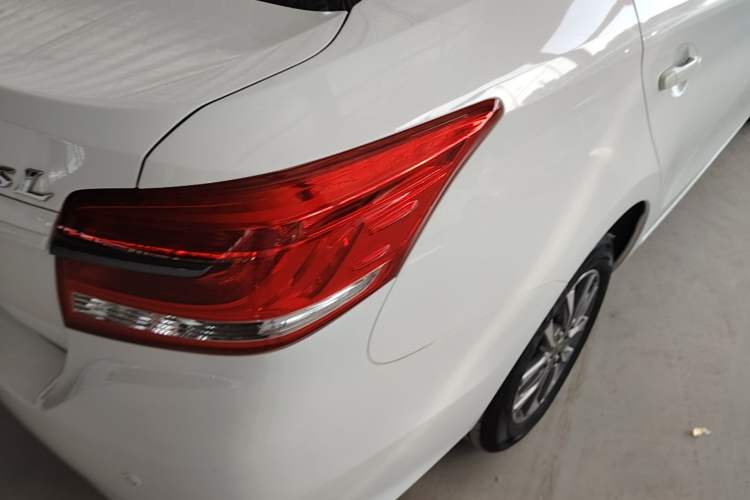 Used Toyota YARiS L Zhi Xiang 2021 1.5L CVT Leading Edition Right Rear Taillight