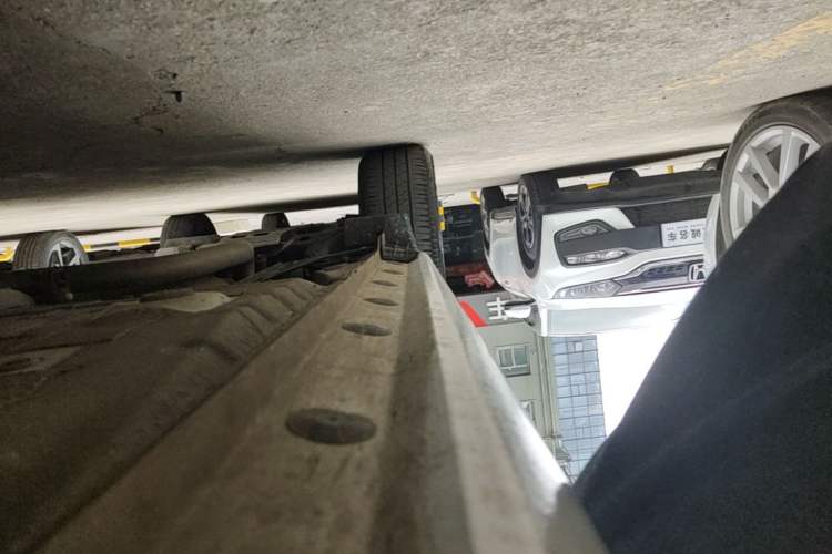 Used Toyota YARiS L Zhi Xiang 2021 1.5L CVT Leading Edition Right Side Sill