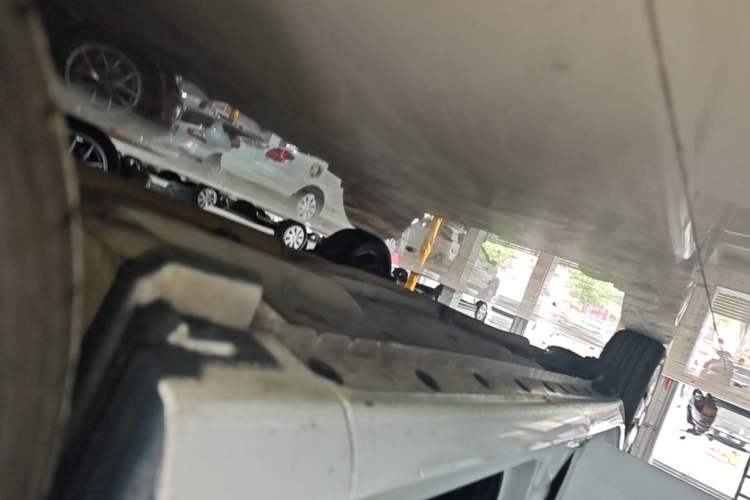 Used Toyota YARiS L Zhi Xiang 2021 1.5L CVT Leading Edition Right Side Sill