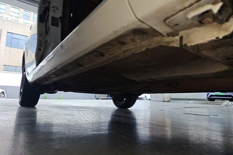 Used Toyota YARiS L Zhi Xiang 2021 1.5L CVT Leading Edition Right Side Sill