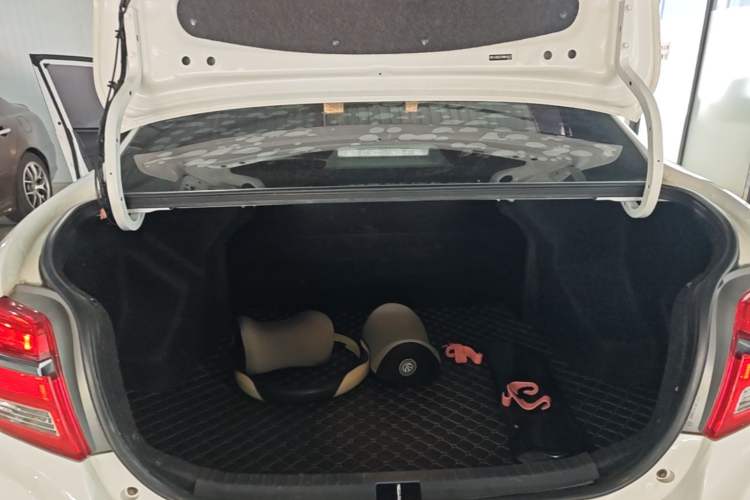 Used Toyota YARiS L Zhi Xiang 2021 1.5L CVT Leading Edition Trunk