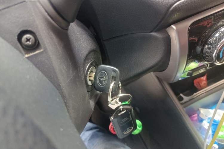 Used Toyota YARiS L Zhi Xiang 2021 1.5L CVT Leading Edition Vehicle Key