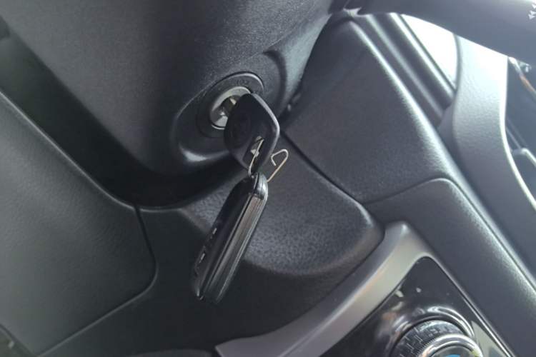 Used Toyota YARiS L Zhi Xiang 2021 1.5L CVT Leading Edition Vehicle Key