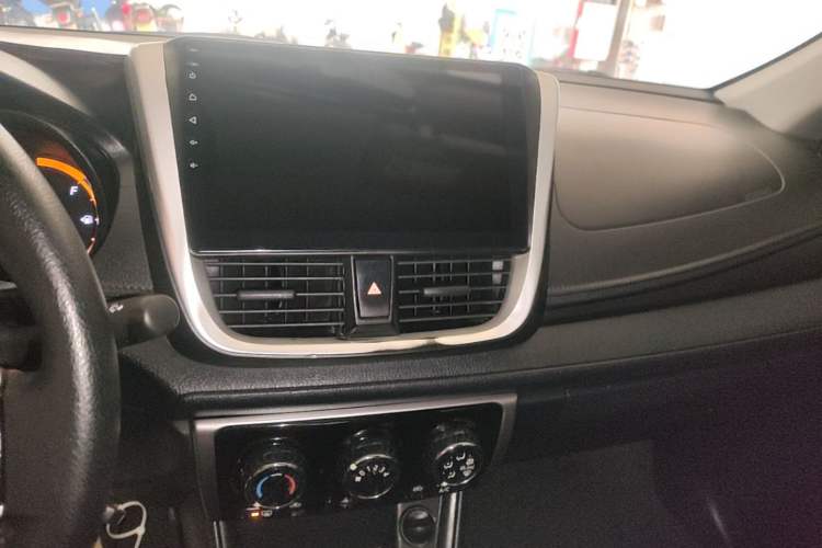 Used Toyota YARiS L Zhi Xiang 2022 1.5L CVT Leading PLUS Edition Audio And AC Panel