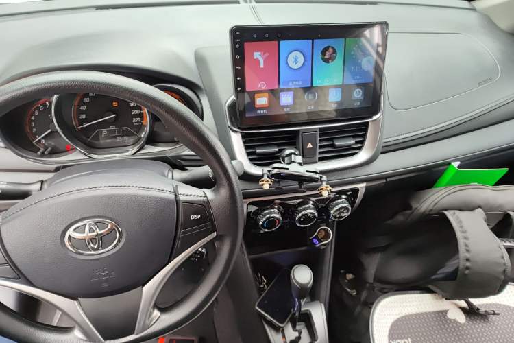 Used Toyota YARiS L Zhi Xiang 2022 1.5L CVT Leading PLUS Edition Audio And AC Panel