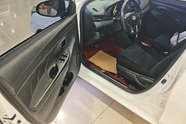Used Toyota YARiS L Zhi Xiang 2022 1.5L CVT Leading PLUS Edition Driver Seat