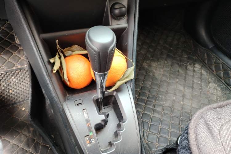 Used Toyota YARiS L Zhi Xiang 2022 1.5L CVT Leading PLUS Edition Gear Lever