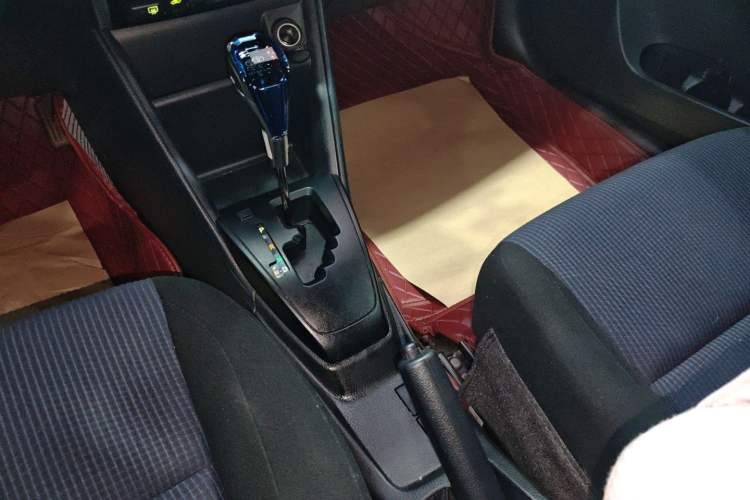 Used Toyota YARiS L Zhi Xiang 2022 1.5L CVT Leading PLUS Edition Gear Lever