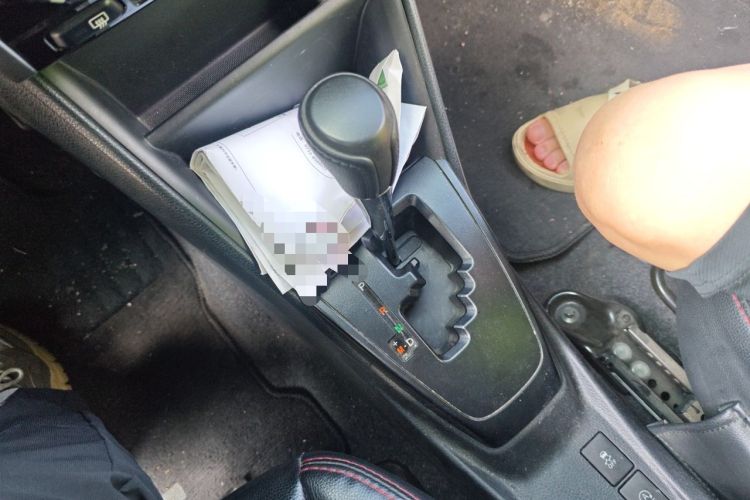 Used Toyota YARiS L Zhi Xiang 2022 1.5L CVT Leading PLUS Edition Gear Lever