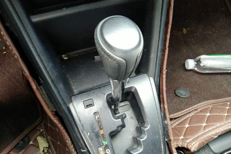 Used Toyota YARiS L Zhi Xiang 2022 1.5L CVT Leading PLUS Edition Gear Lever