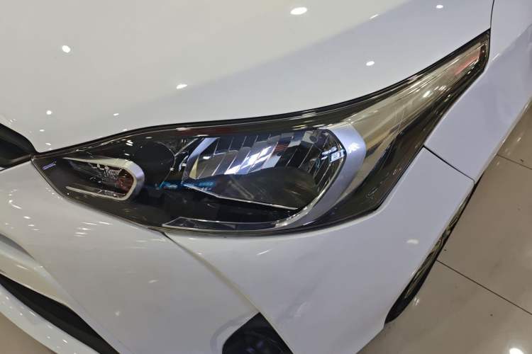 Used Toyota YARiS L Zhi Xiang 2022 1.5L CVT Leading PLUS Edition Left Front Headlight