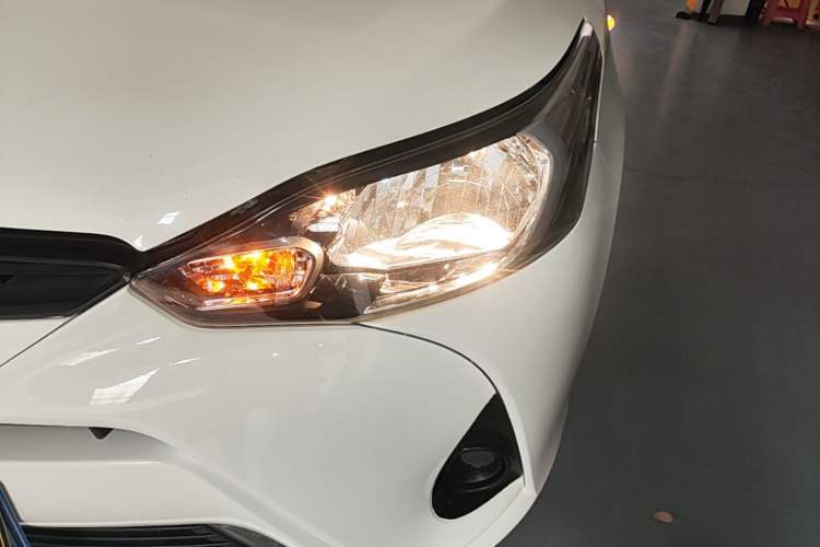 Used Toyota YARiS L Zhi Xiang 2022 1.5L CVT Leading PLUS Edition Left Front Headlight