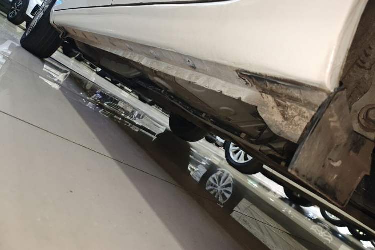 Used Toyota YARiS L Zhi Xiang 2022 1.5L CVT Leading PLUS Edition Left Side Sill