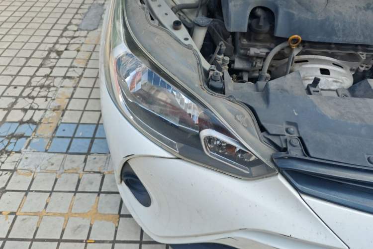 Used Toyota YARiS L Zhi Xiang 2022 1.5L CVT Leading PLUS Edition Right Front Headlight