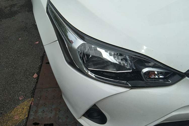 Used Toyota YARiS L Zhi Xiang 2022 1.5L CVT Leading PLUS Edition Right Front Headlight