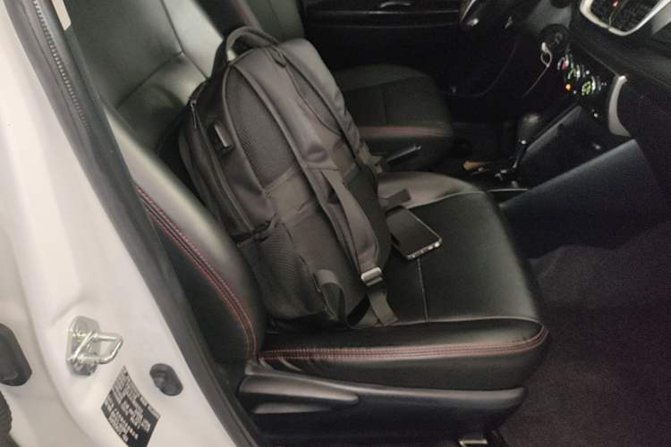 Used Toyota YARiS L Zhi Xiang 2022 1.5L CVT Leading PLUS Edition Right Front Seat