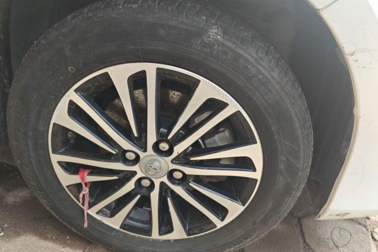 Used Toyota YARiS L Zhi Xiang 2022 1.5L CVT Leading PLUS Edition Right Front Wheel Hub