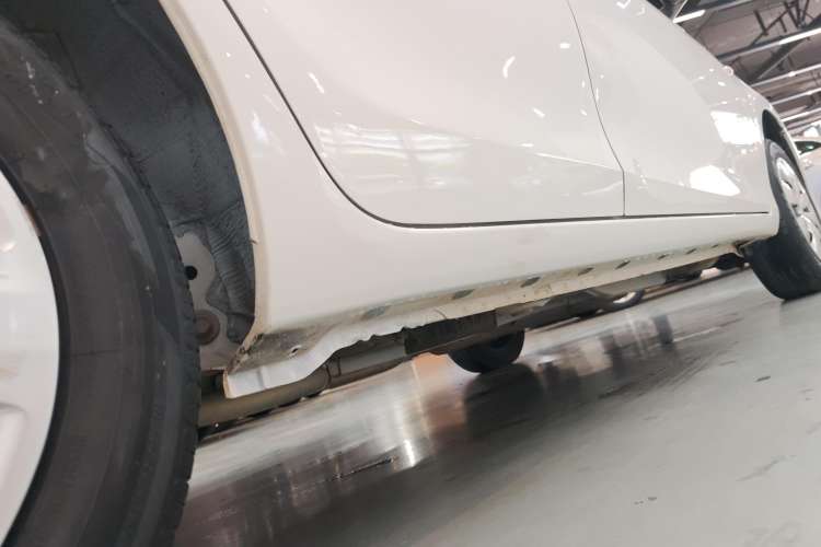 Used Toyota YARiS L Zhi Xiang 2022 1.5L CVT Leading PLUS Edition Right Side Sill