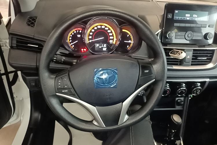 Used Toyota YARiS L Zhi Xiang 2022 1.5L CVT Luxury PLUS Edition Steering Wheel