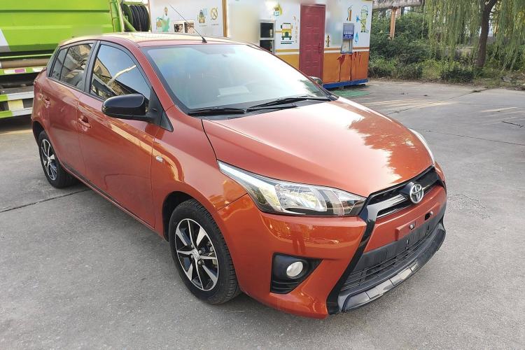 Used Toyota YARiS L Zhi Xuan 2015 1.5G Automatic Orange Limited Edition Exterior 2