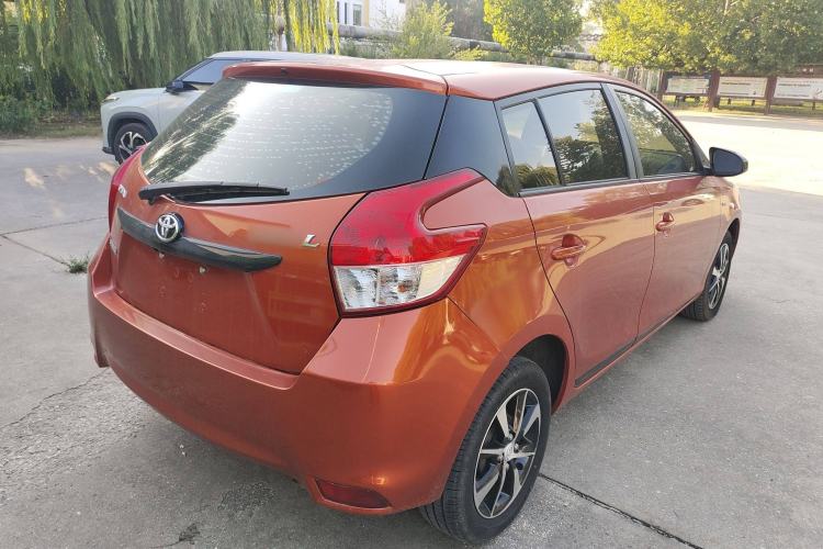 Used Toyota YARiS L Zhi Xuan 2015 1.5G Automatic Orange Limited Edition Exterior 5