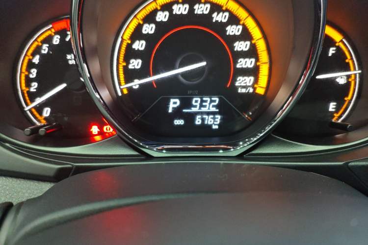 Used Toyota YARiS L Zhi Xuan 2022 X-Trail 1.5L CVT Leading PLUS Edition Odometer Close Up