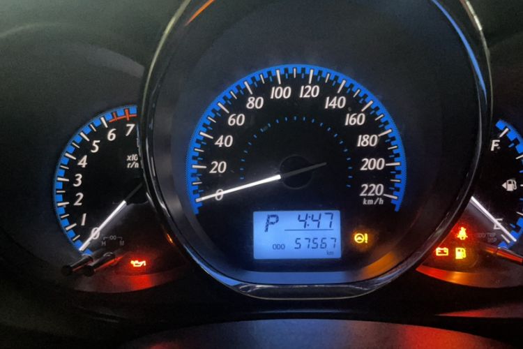 Used Toyota YARiS L Zhi Xuan 2016 Revised 1.5E CVT Charming Edition Odometer Close Up