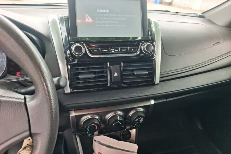 Used Toyota YARiS L Zhi Xuan 2014 1.3E Automatic Charm Edition Audio And AC Panel