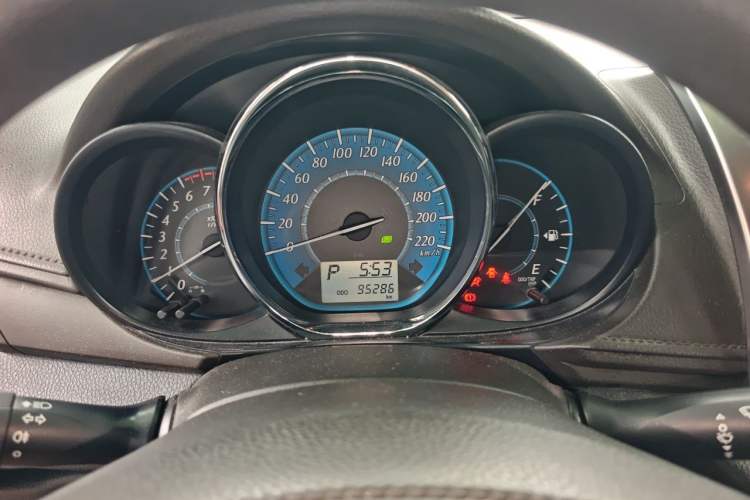 Used Toyota YARiS L Zhi Xuan 2014 1.3E Automatic Charm Edition Instrument Cluster