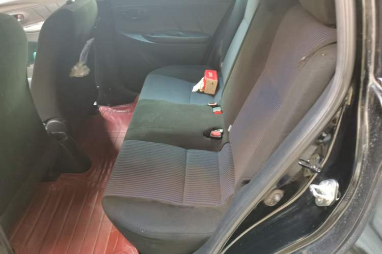 Used Toyota YARiS L Zhi Xuan 2014 1.5G Manual Xuan Dong Edition Left Rear Seat