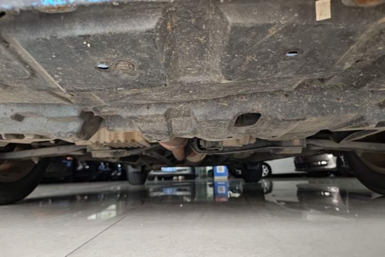 Used Toyota YARiS L Zhi Xuan 2014 1.5G Automatic Xuan Dong Edition Chassis Front