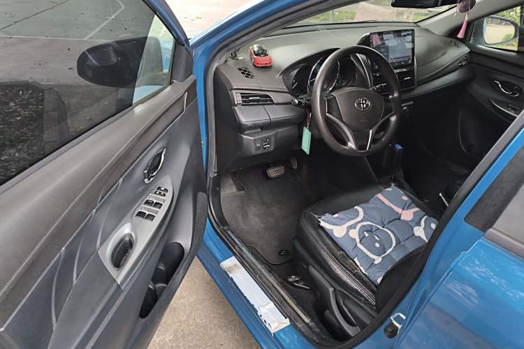 Used Toyota YARiS L Zhi Xuan 2014 1.5G Automatic Xuan Dong Edition Driver Seat