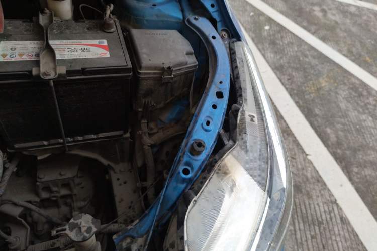 Used Toyota YARiS L Zhi Xuan 2014 1.5G Automatic Xuan Dong Edition Engine Bay Left