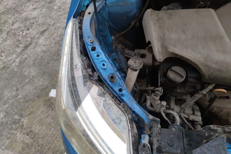 Used Toyota YARiS L Zhi Xuan 2014 1.5G Automatic Xuan Dong Edition Engine Bay Right