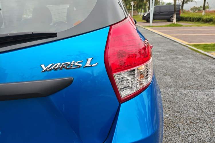 Used Toyota YARiS L Zhi Xuan 2014 1.3E Automatic Charm Edition Exterior 6